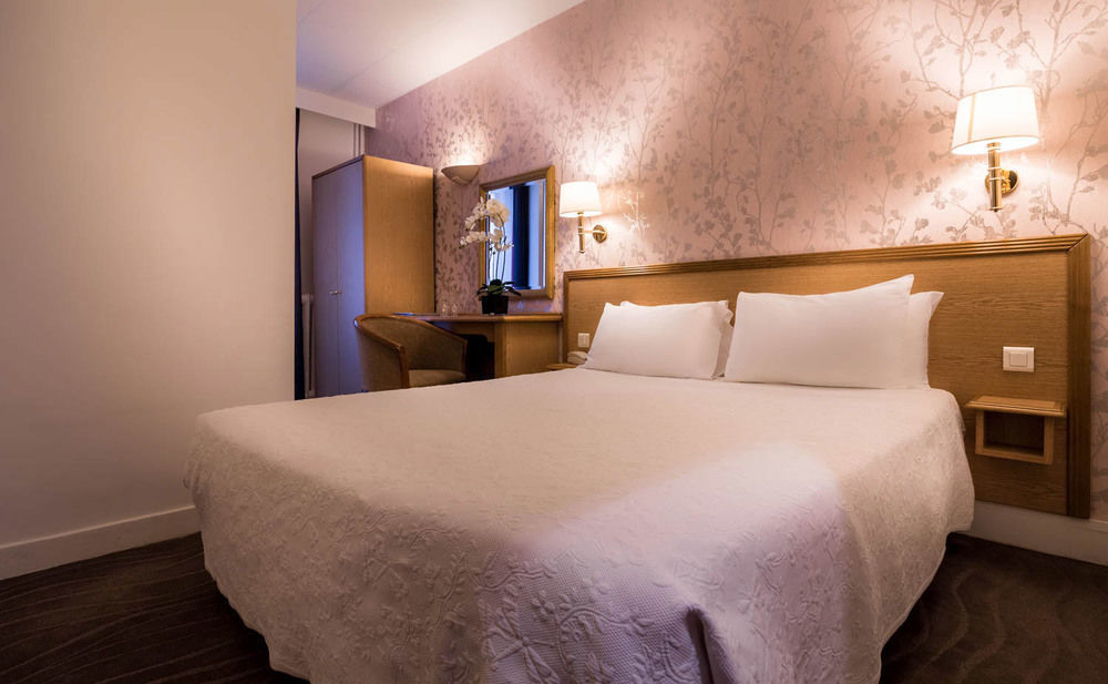 Royal Opéra Hotel Parigi