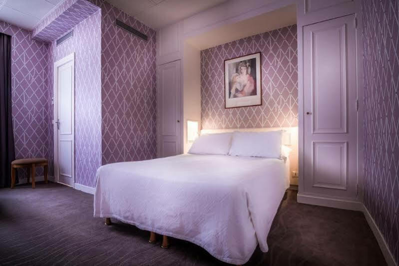 Royal Opéra Hotel 3*