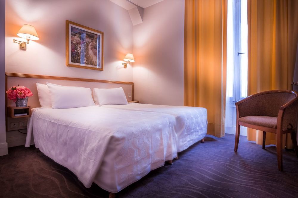 Royal Opera 3* Paris