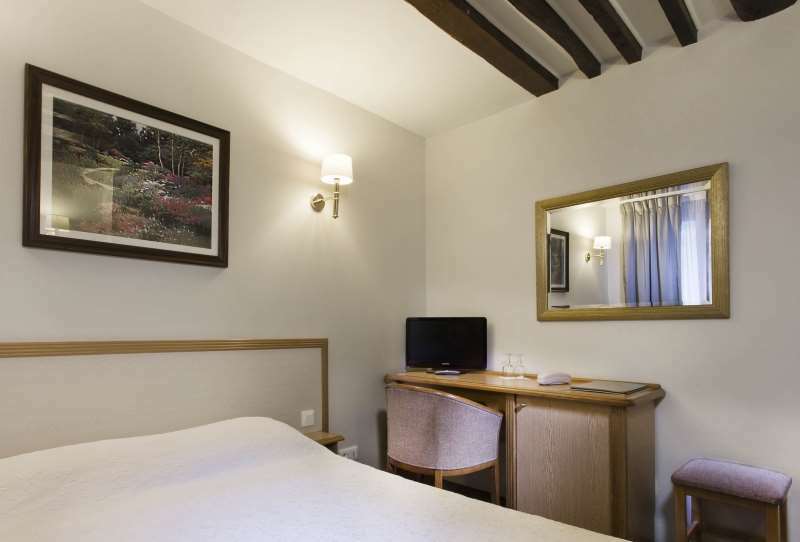 Royal Opera 3* Paris